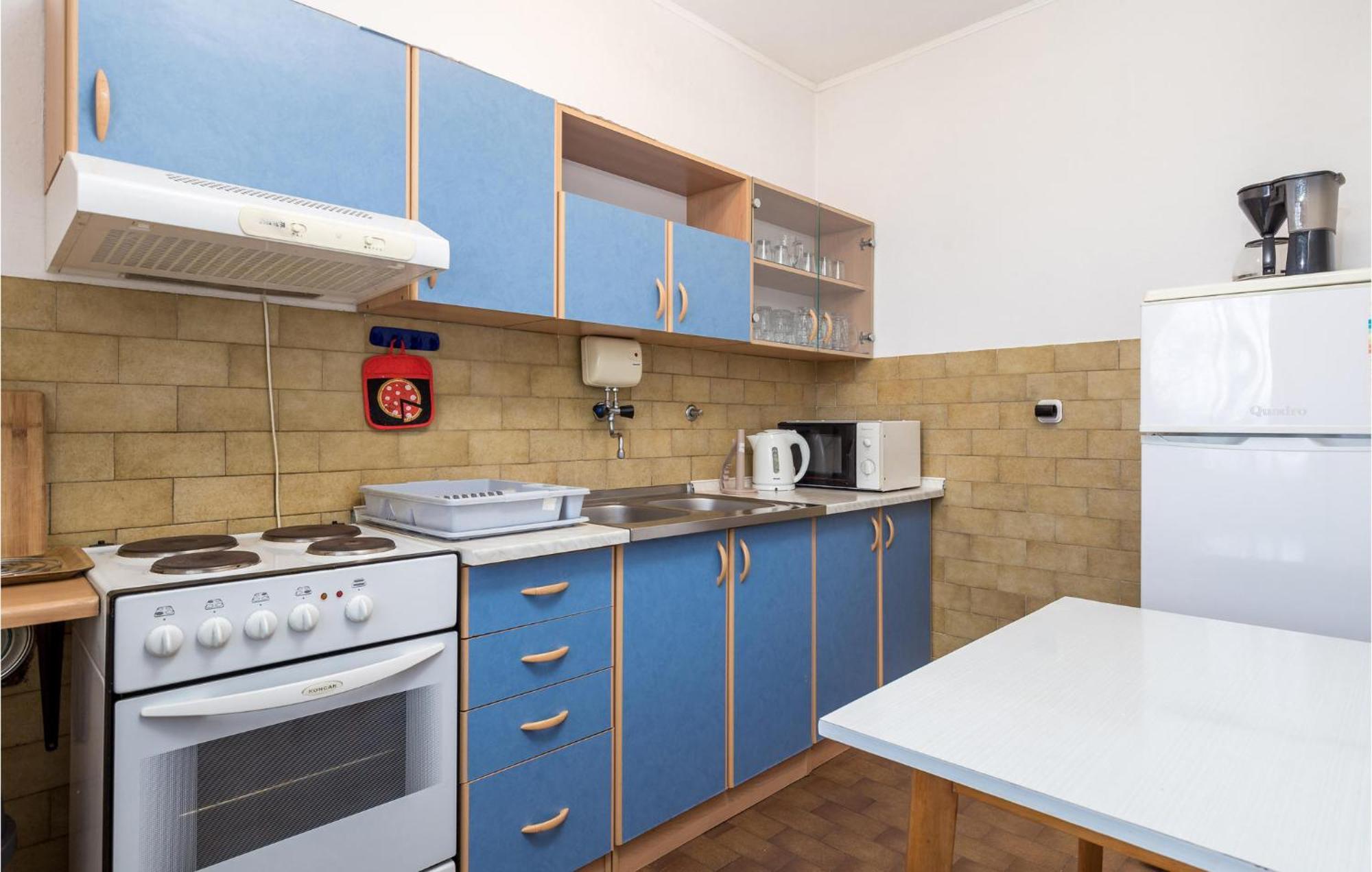 Stunning apartment in Senj with 3 Bedrooms&WiFi Buitenkant foto